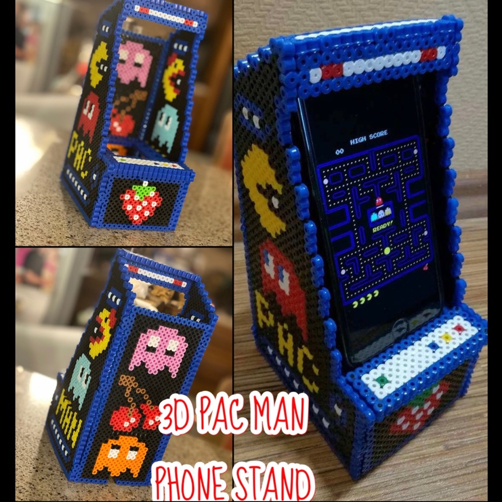 3D Pac-Man [Perler Beads] Phone Stand